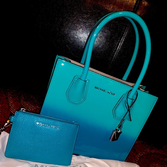 Michael Kors Ombré Mini Tote + Wallet - Picture 1 of 1